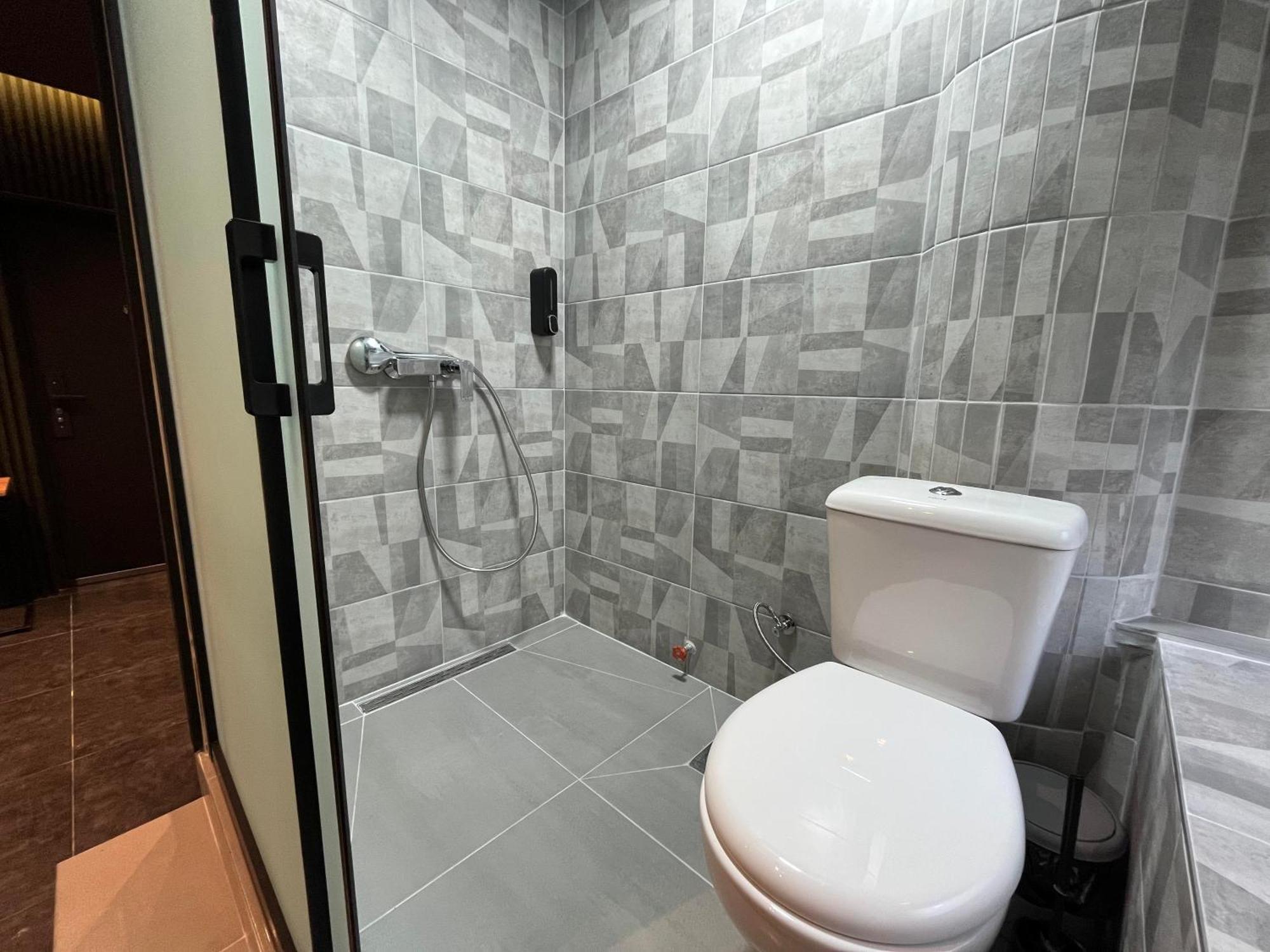 M - Square Private Rooms Skopje Quarto foto
